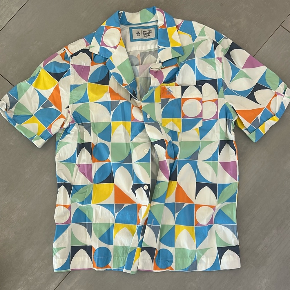 Men’s Penguin Shirt like new size M